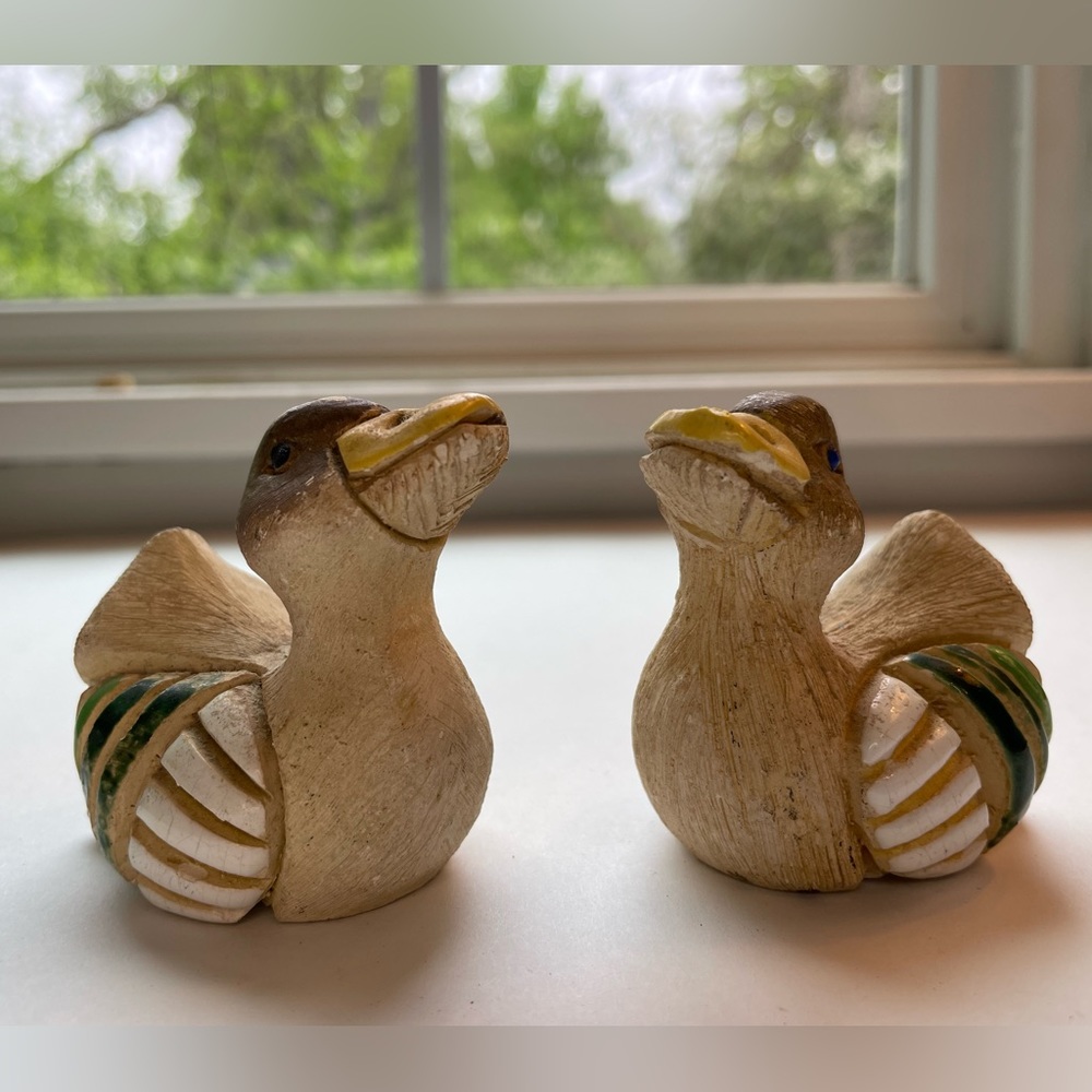 Vintage artesania rinconada handmade ducks. Lot of two